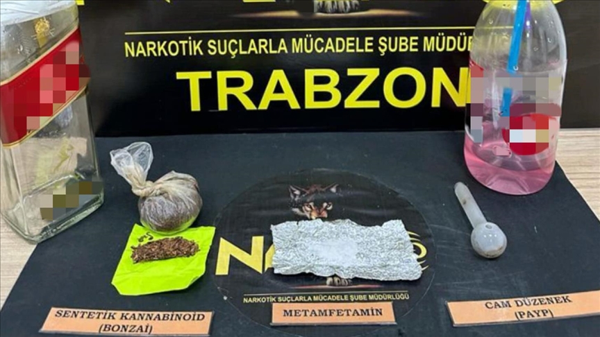 Sosyal medyada uyuşturucuyla görüntü paylaşanlar gözaltında