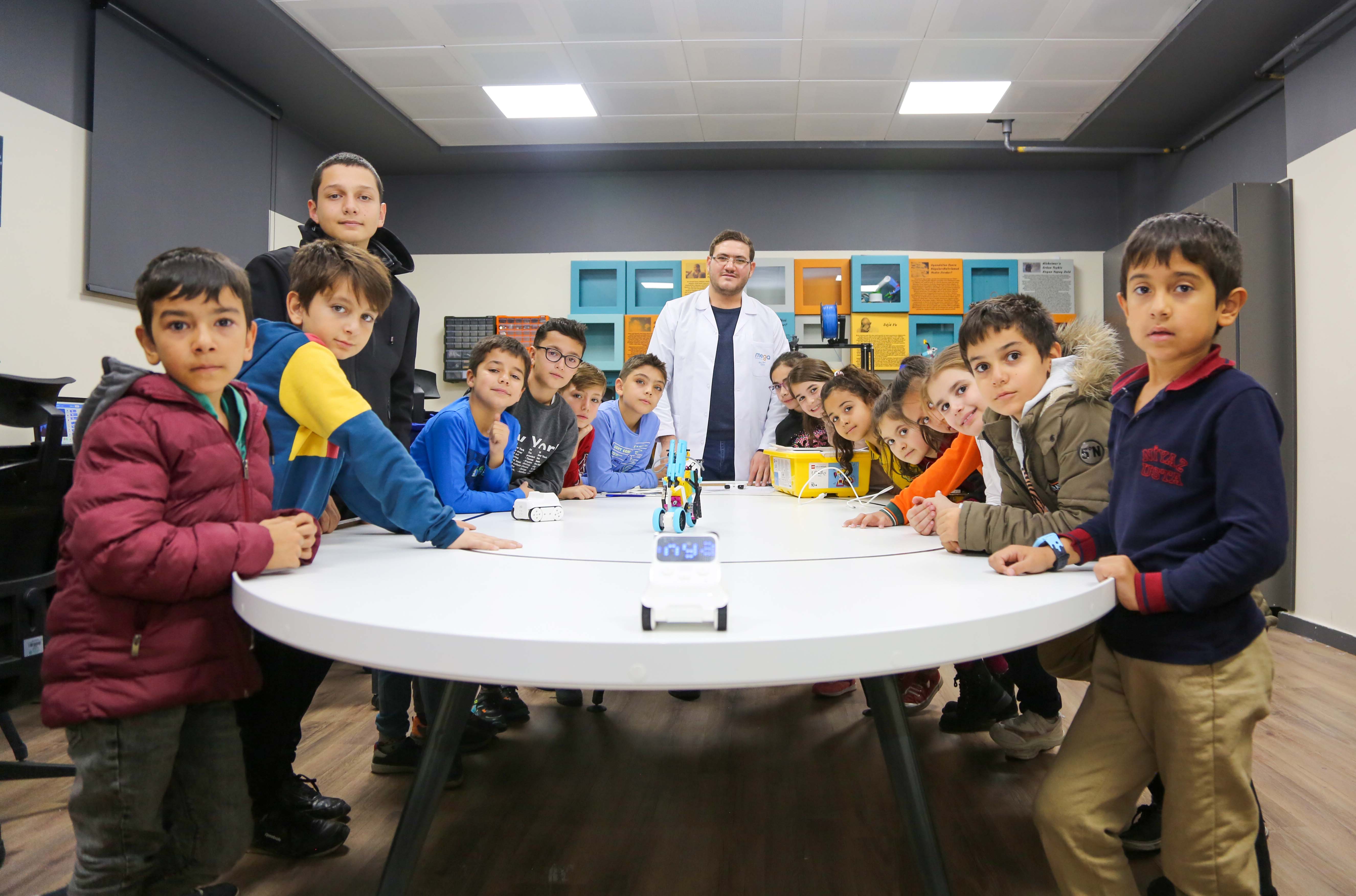 MEGA'da yeni dönem kayıtları sürüyor