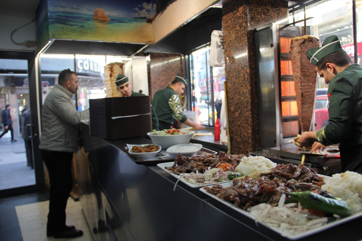 Lokanta ve kafeler fiyat listesi asma uygulamasına hazır