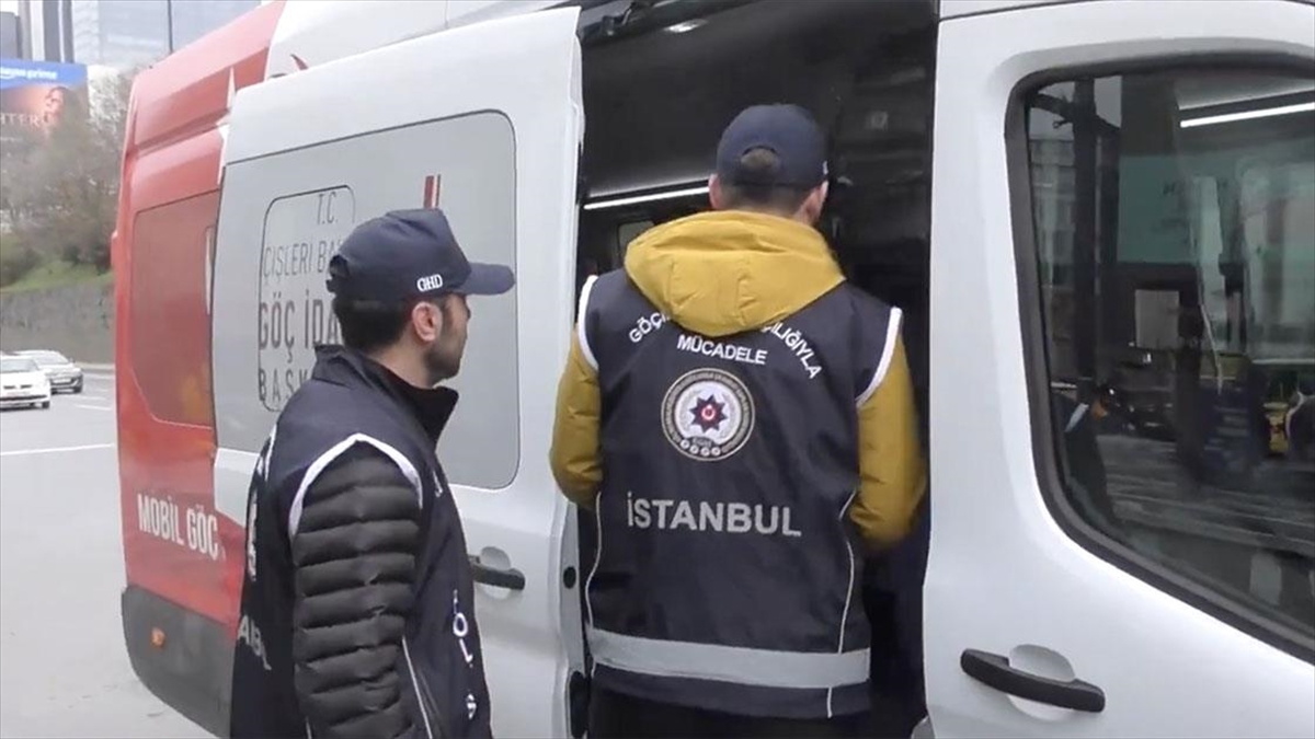 Konya dahil 20 ilde göçmen kaçakçıları operasyonu