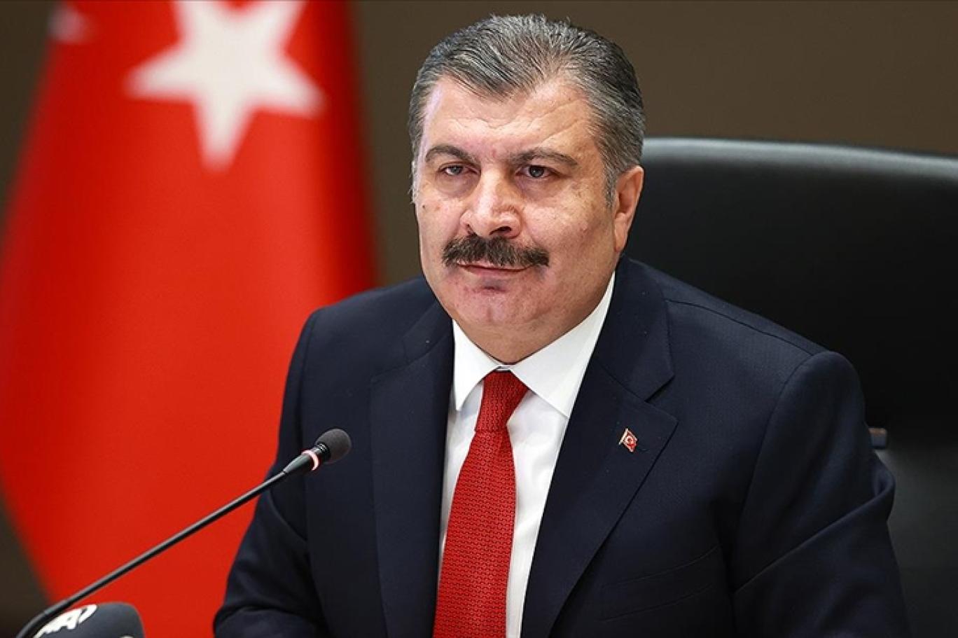 Sağlık Bakanı Koca'dan yılbaşı paylaşımı