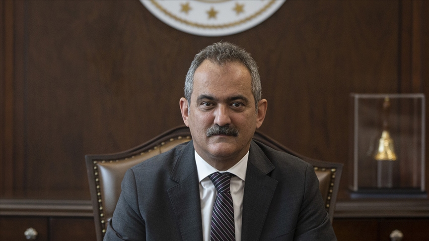 MEB'e 5 bin sözleşmeli personel alınacak