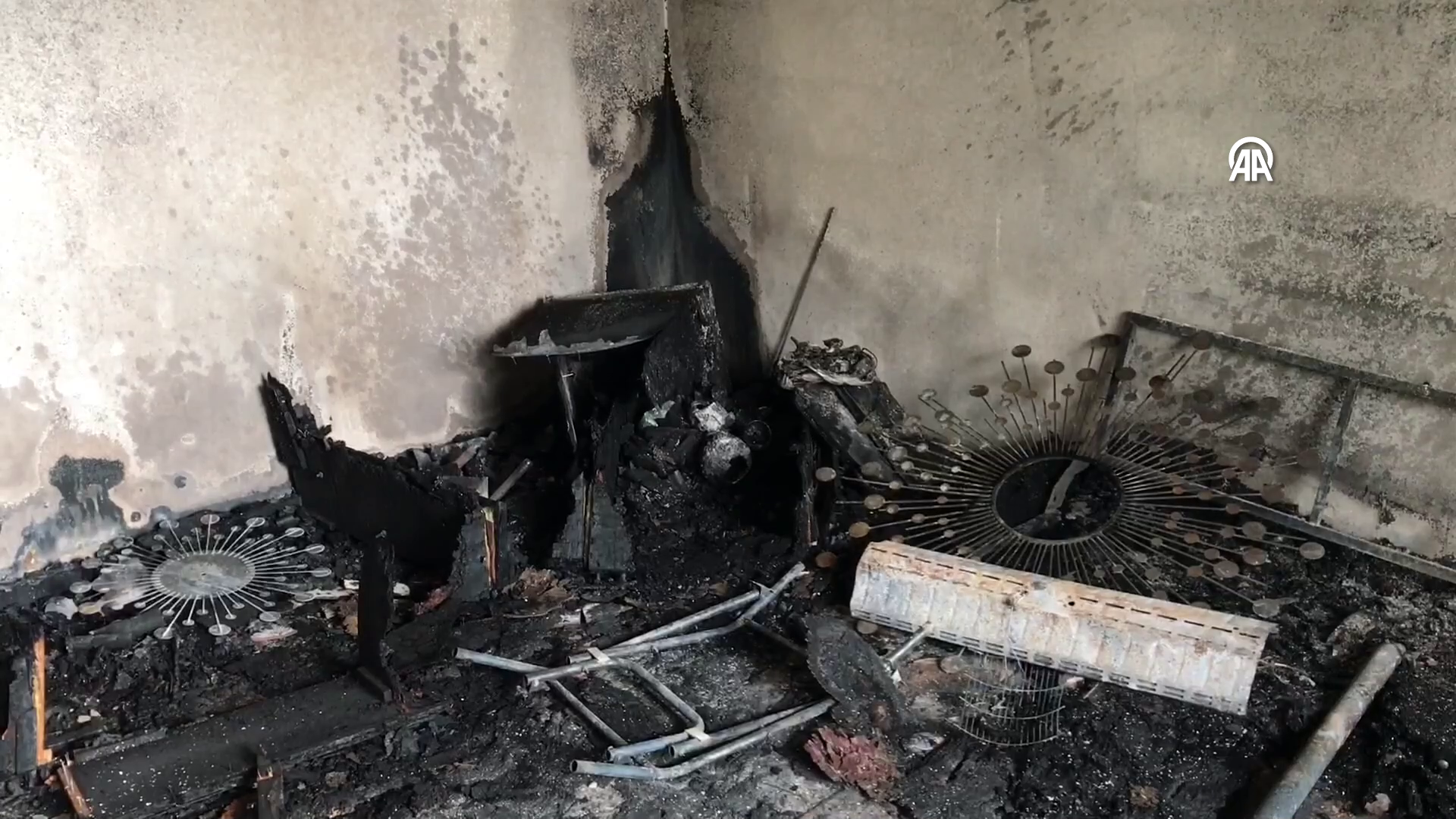 Adana'da yangın faciası: 3 ölü