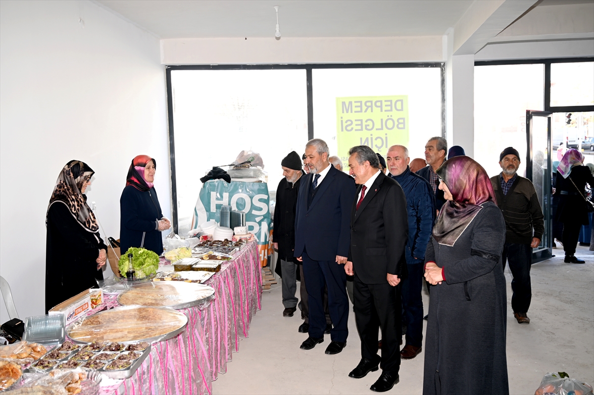 Seydişehir'de depremzedeler yararına kermes