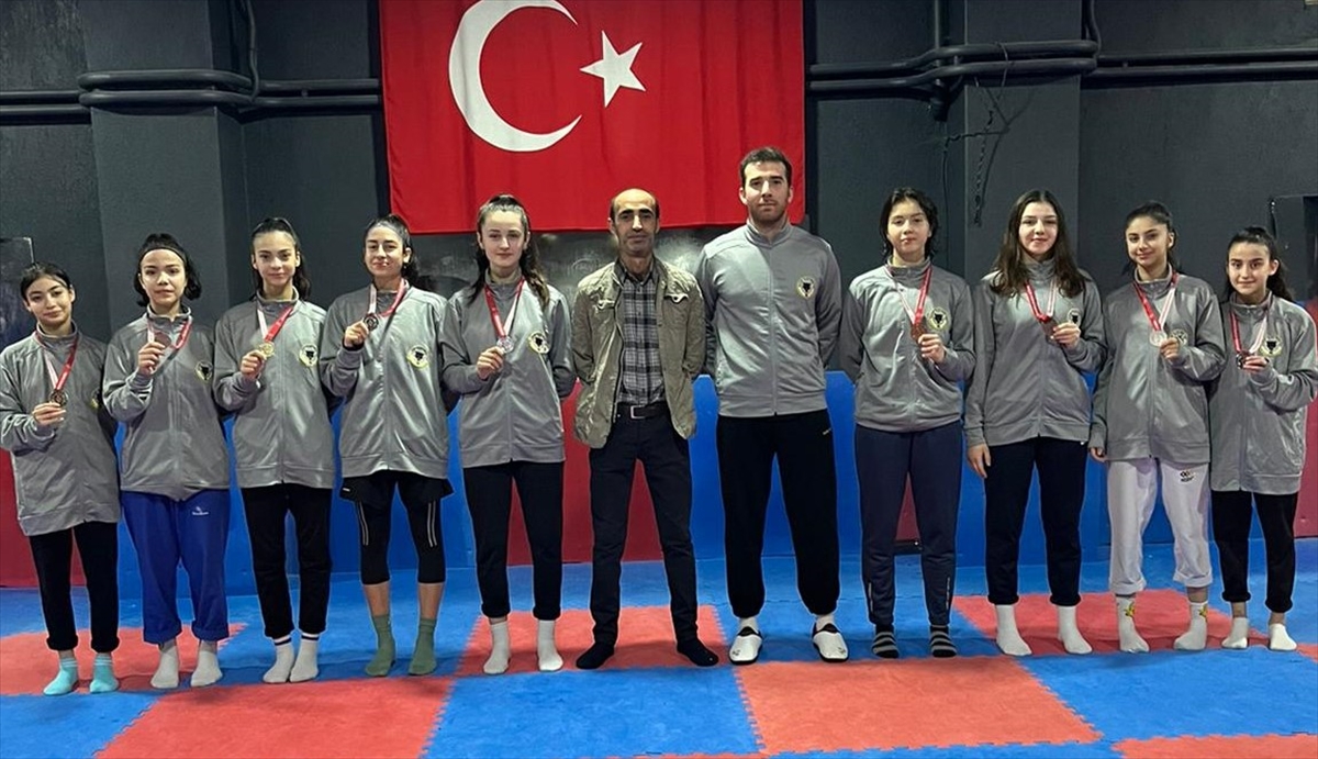 Tekvandocular Beyşehir'in gururu oldu