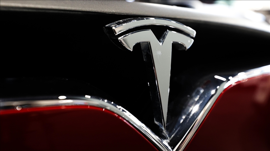 Tesla, Almanya'daki fabrikasında üretimi durdurdu
