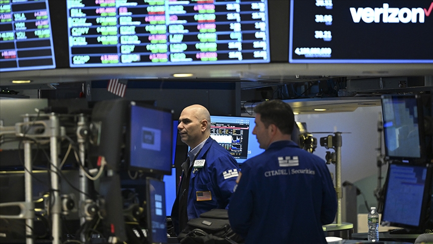 Küresel piyasalar karışık seyirle başladı