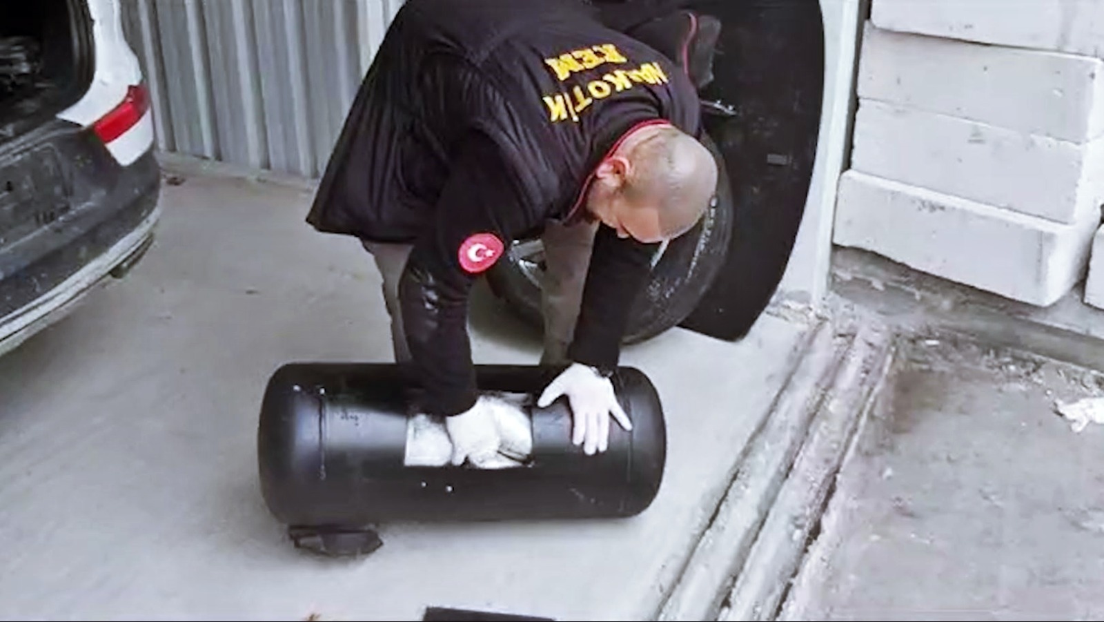 LPG tankından kilolarca uyuşturucu çıktı!