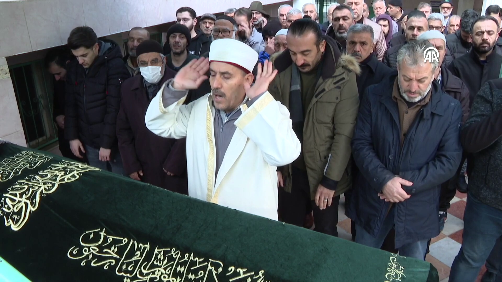 12 yaşındaki çocuk bıçaklanarak öldürüldü