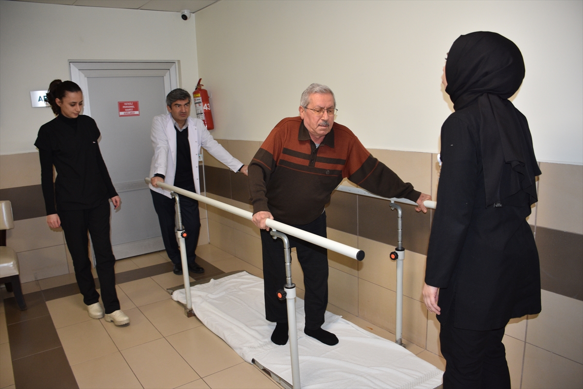 Yatağa bağımlıydı 3 yıl sonra yeniden ayağa kalktı