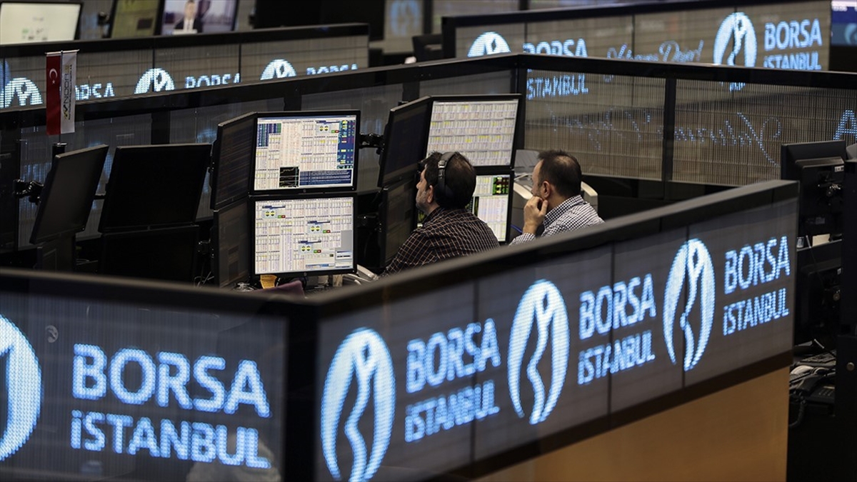 Borsa güne rekorla başladı
