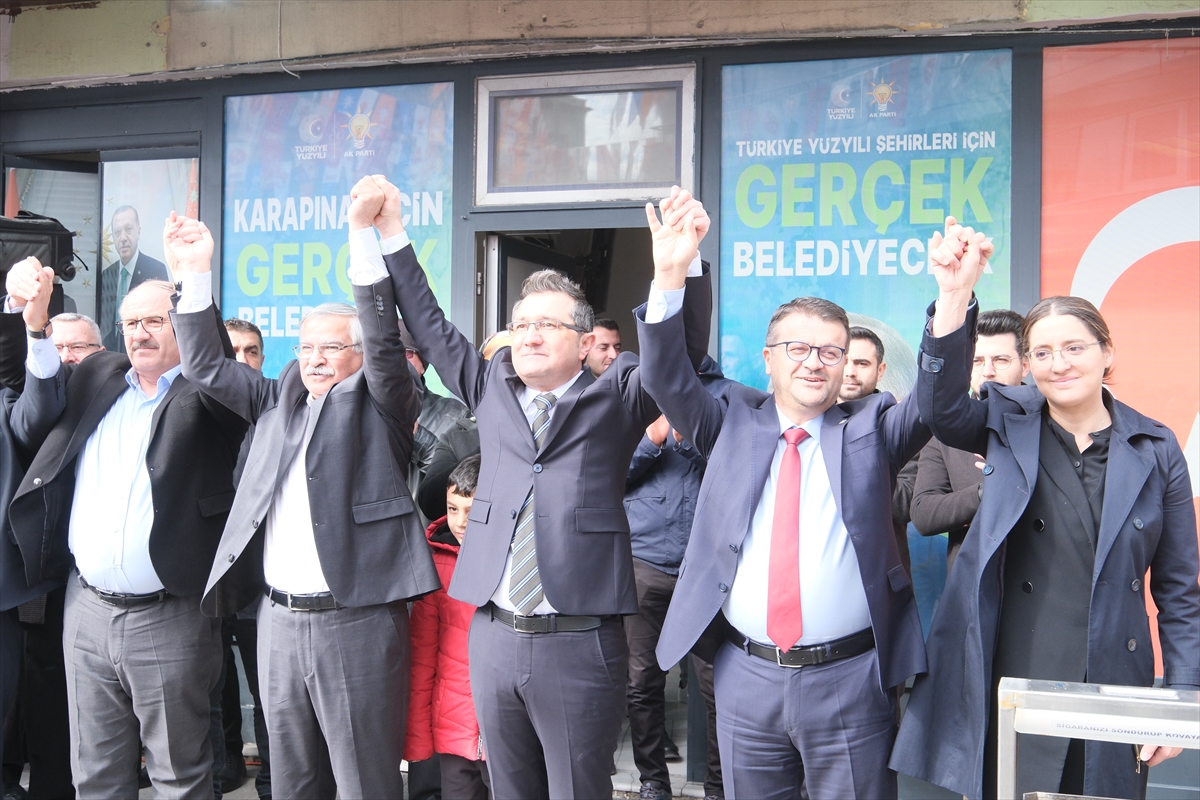 Karapınar'da AK Parti SKM açıldı