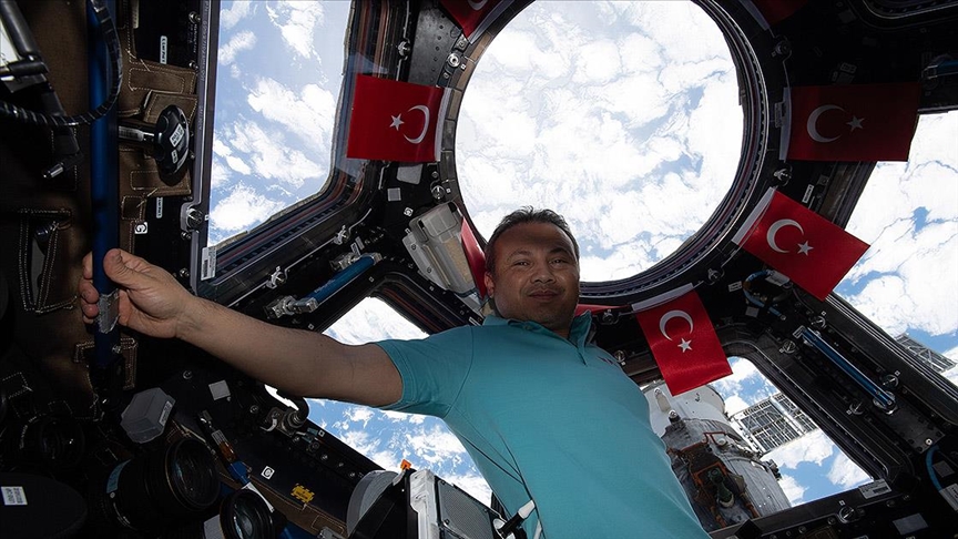 Dönüş 6 Şubat'a ertelendi