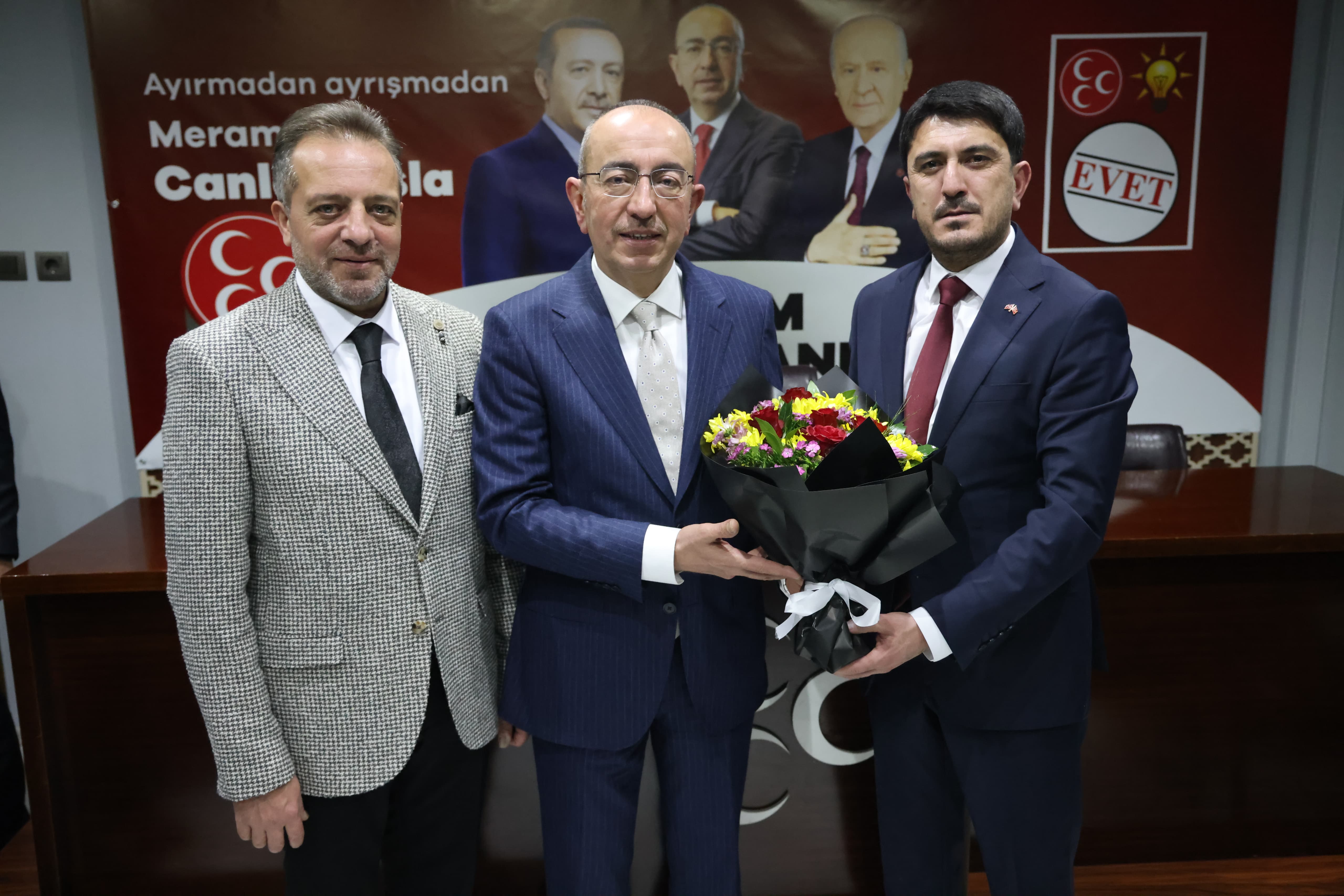Kavuş'tan MHP Meram İlçe Teşkilatı'na ziyaret