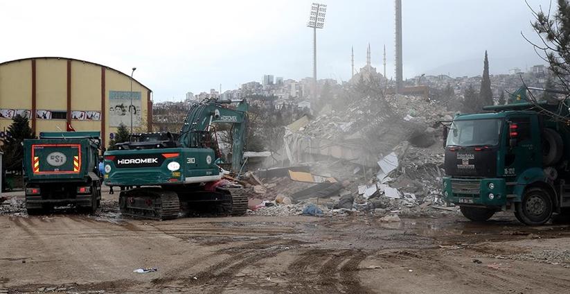 DSİ deprem bölgelerinden 2 milyon ton enkaz taşıdı