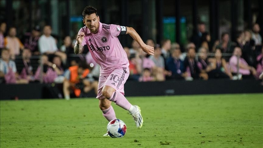 Messi'ye tepkiler nedeniyle maç iptal edildi