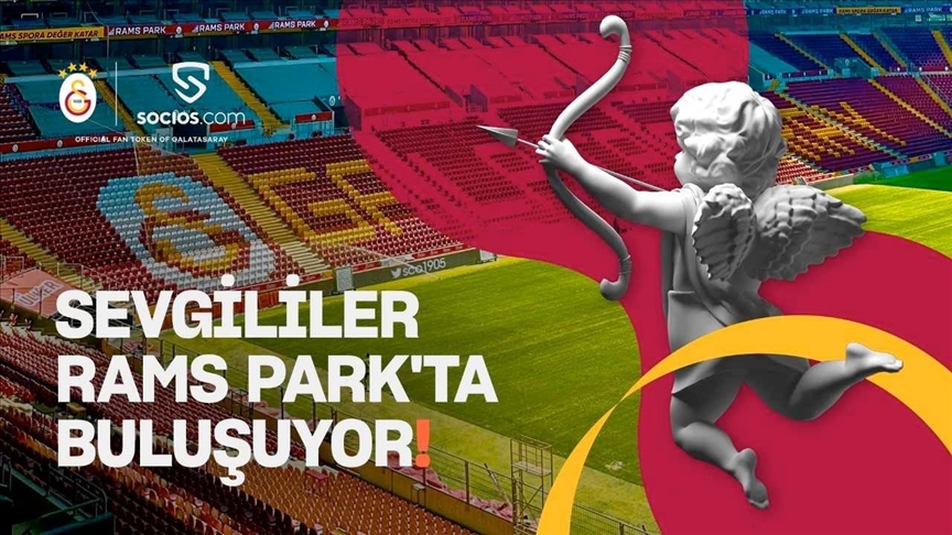 Galatasaraylı çiftlere Sevgililer Günü hediyesi