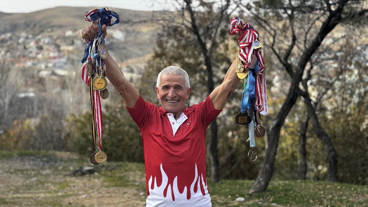 71 yaşındaki atlet sağlıklı yaşamın sırlarını anlattı