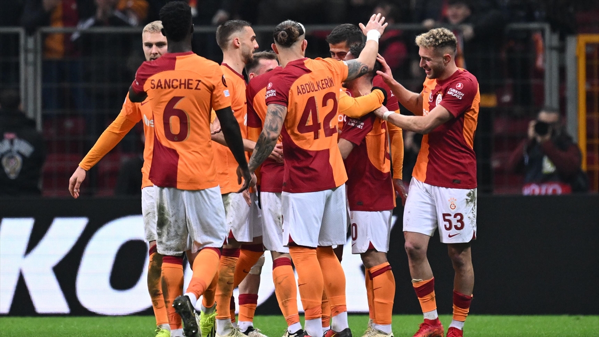 Galatasaray rakibini uzatmalarda yıktı
