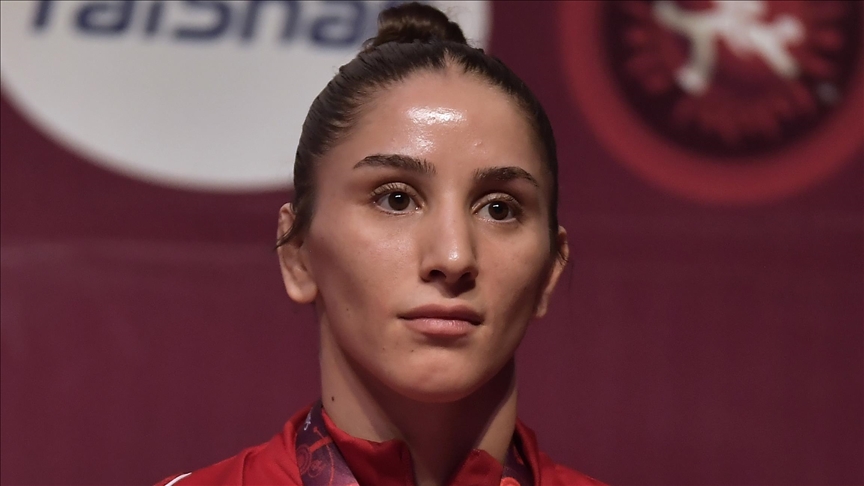 Milli güreşçi Zeynep Yetgil, Avrupa üçüncüsü