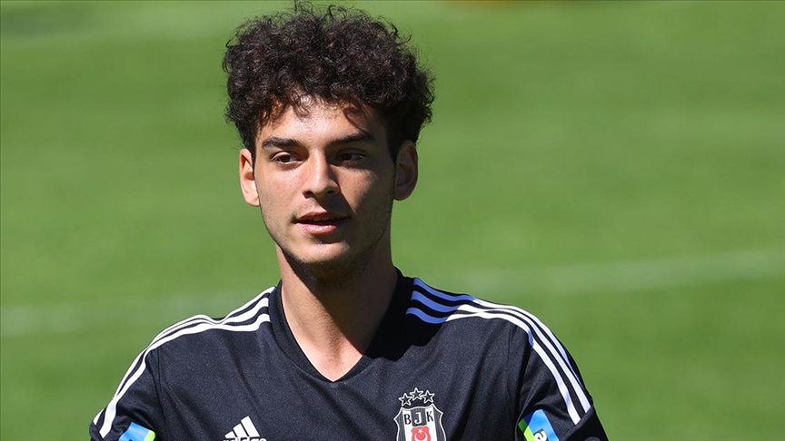 Beşiktaş, Emirhan Delibaş ile yollarını ayırdı