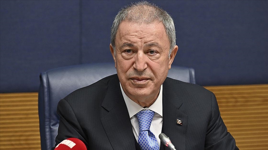Özgür Özel Akar'a tazminat ödeyecek