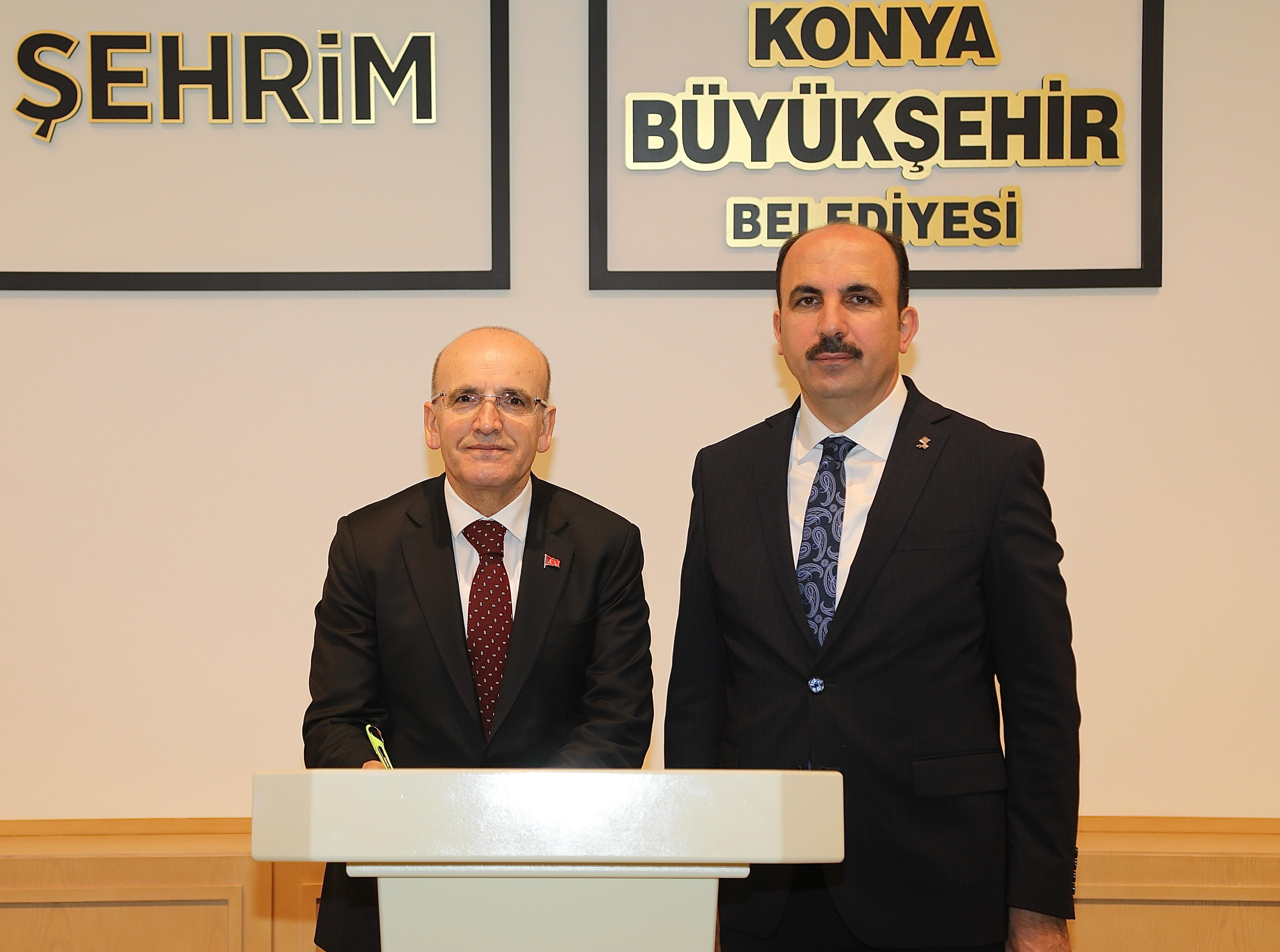 Maliye Bakanı Şimşek Konya'da
