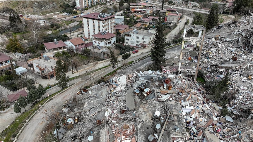 Depremde yıkılan Saray Oteli davası