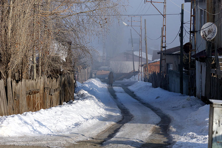 Ardahan eksi 32 dereceyi gördü