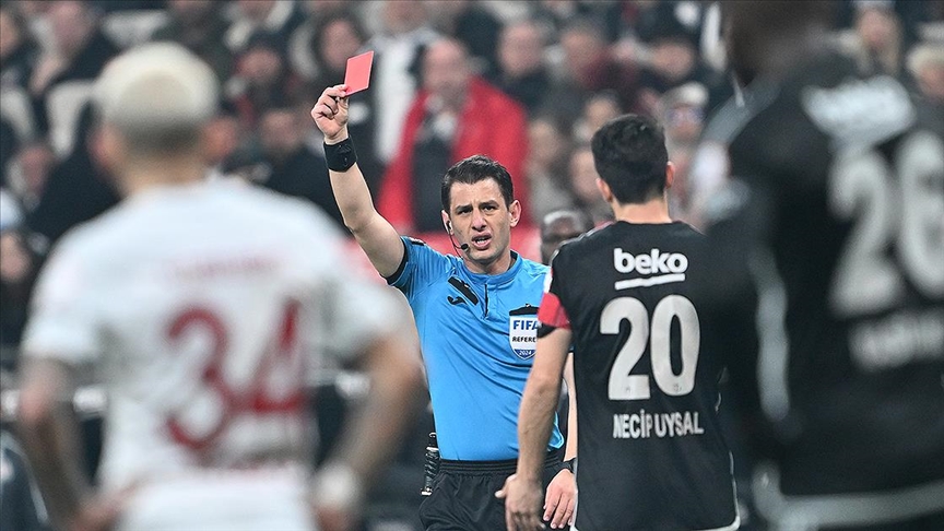 Beşiktaş, Halil Umut Meler'i istemiyor