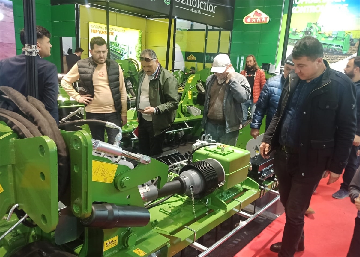 Üreticiler Konya Tarım Fuarı'nı inceledi