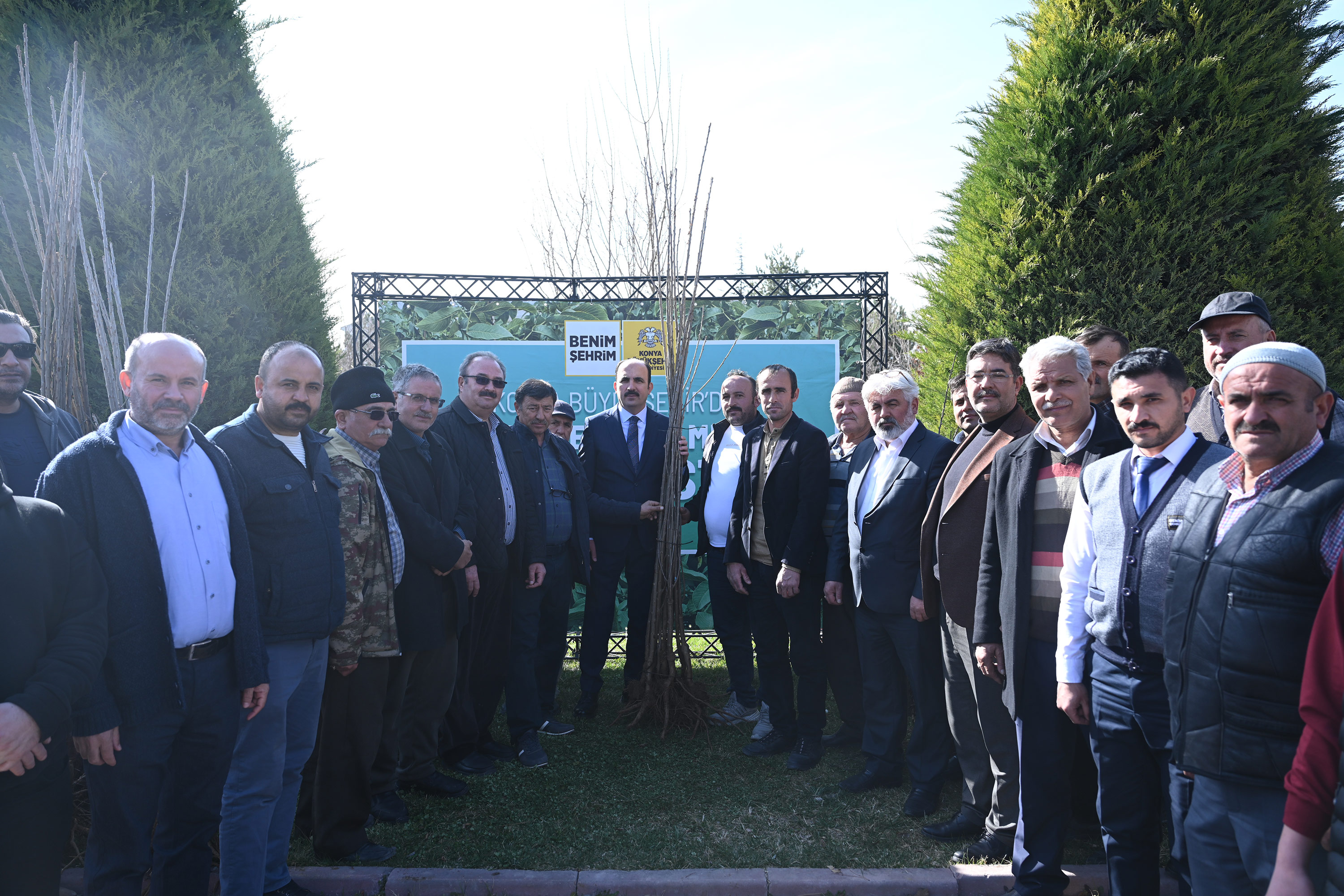 Büyükşehir üreticiye desteğini sürdürüyor