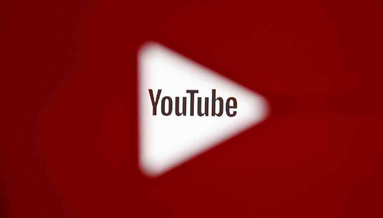 YouTube’ta alışveriş dönemi