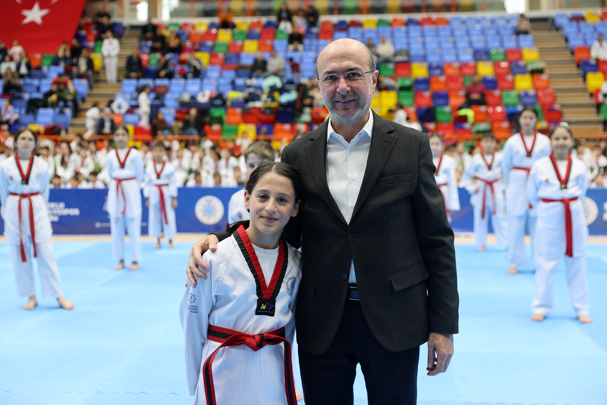 Tekvando kuşak sınavında ter döktüler