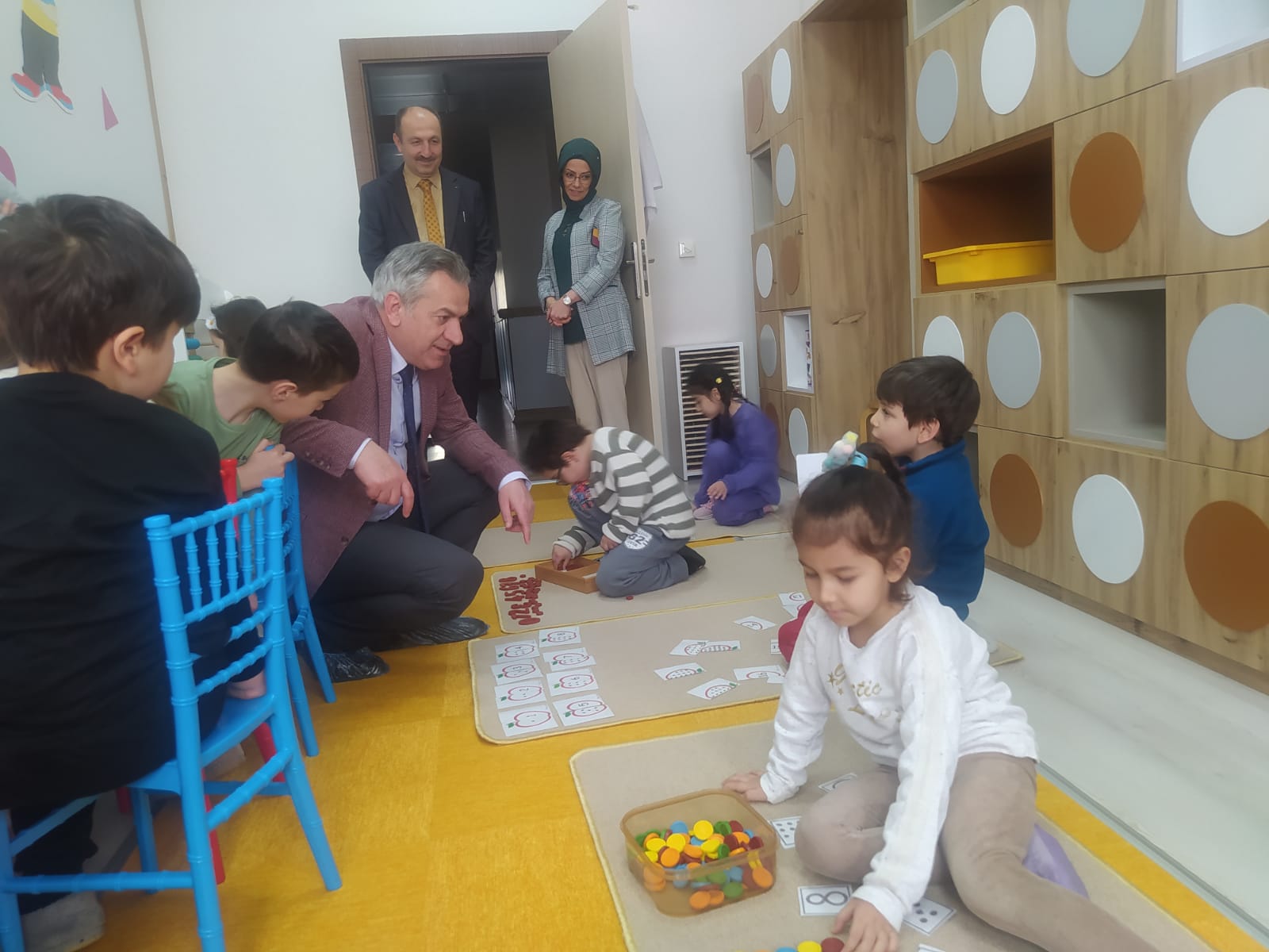 Müdür Yiğit okulları ziyaret etti