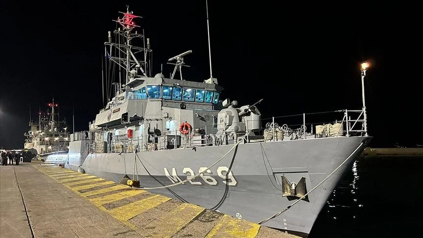 Türk mayın avlama gemileri Yunanistan'da