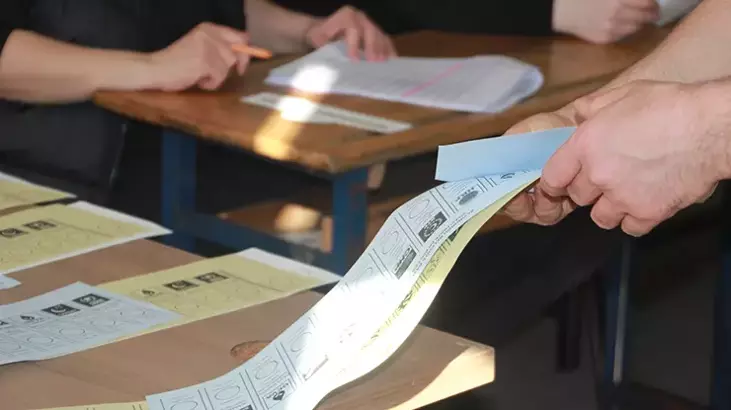 Muhtarlık seçim sonucu kavgaya neden oldu