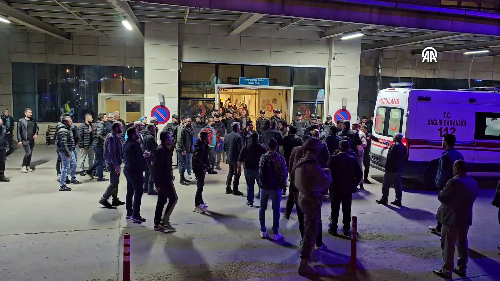 Pervari'de seçim kavgası: 4 yaralı