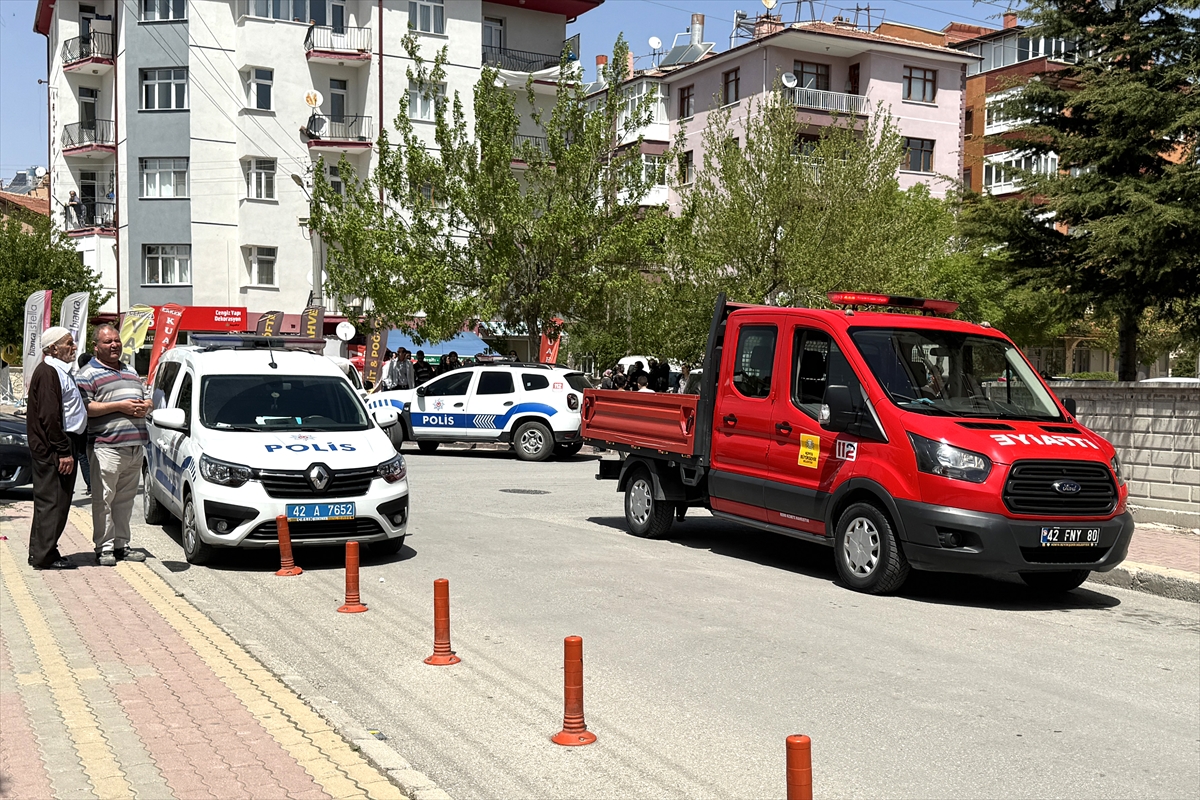 85 yaşındaki anneannesini darp etti