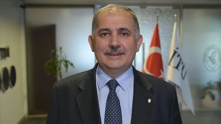 İTÜ, ilk 100'de yerini aldı