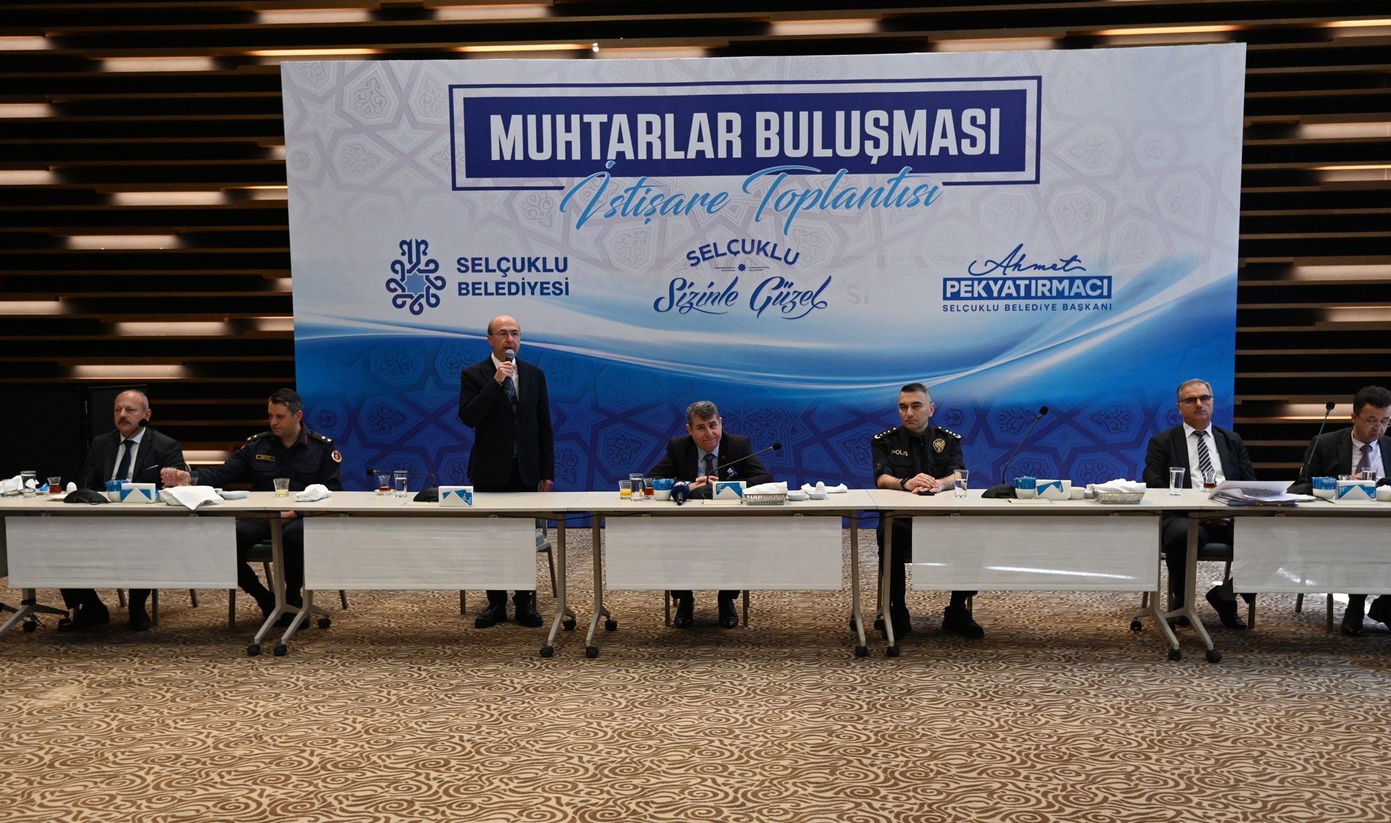 Selçuklu'da muhtarlar buluştu