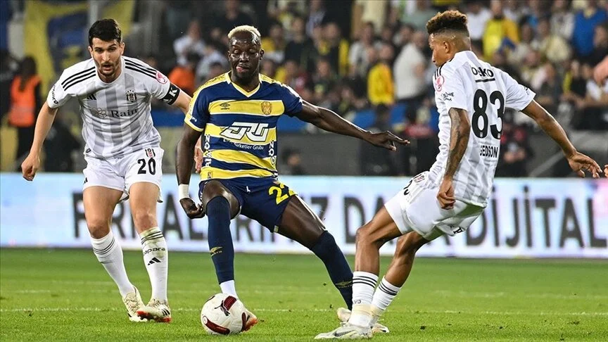 İlk maçtan gol sesi çıkmadı