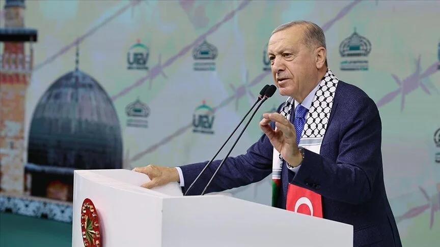 Cumhurbaşkanı Erdoğan'dan açıklamalar