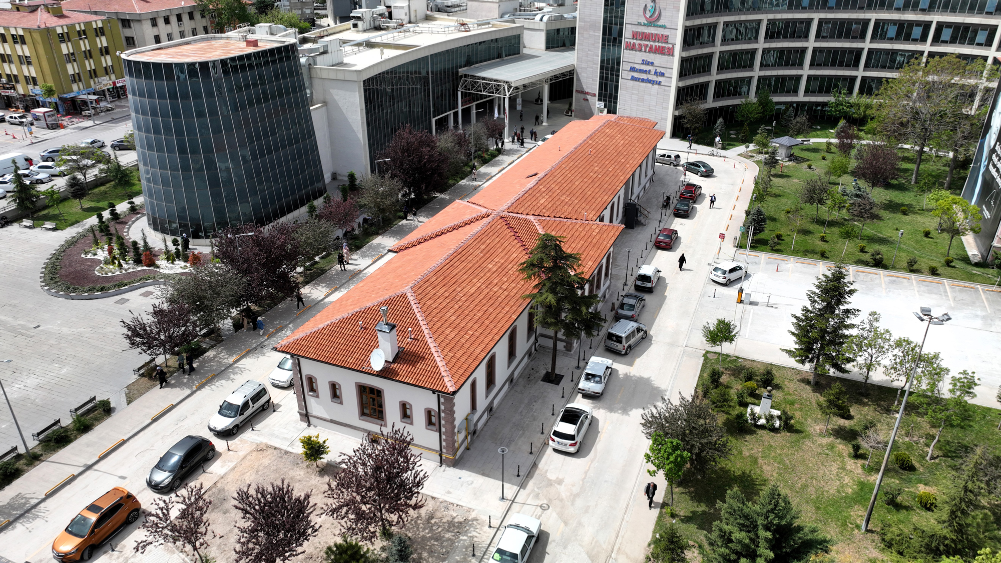 Tarihi binanın restorasyonu tamamlandı