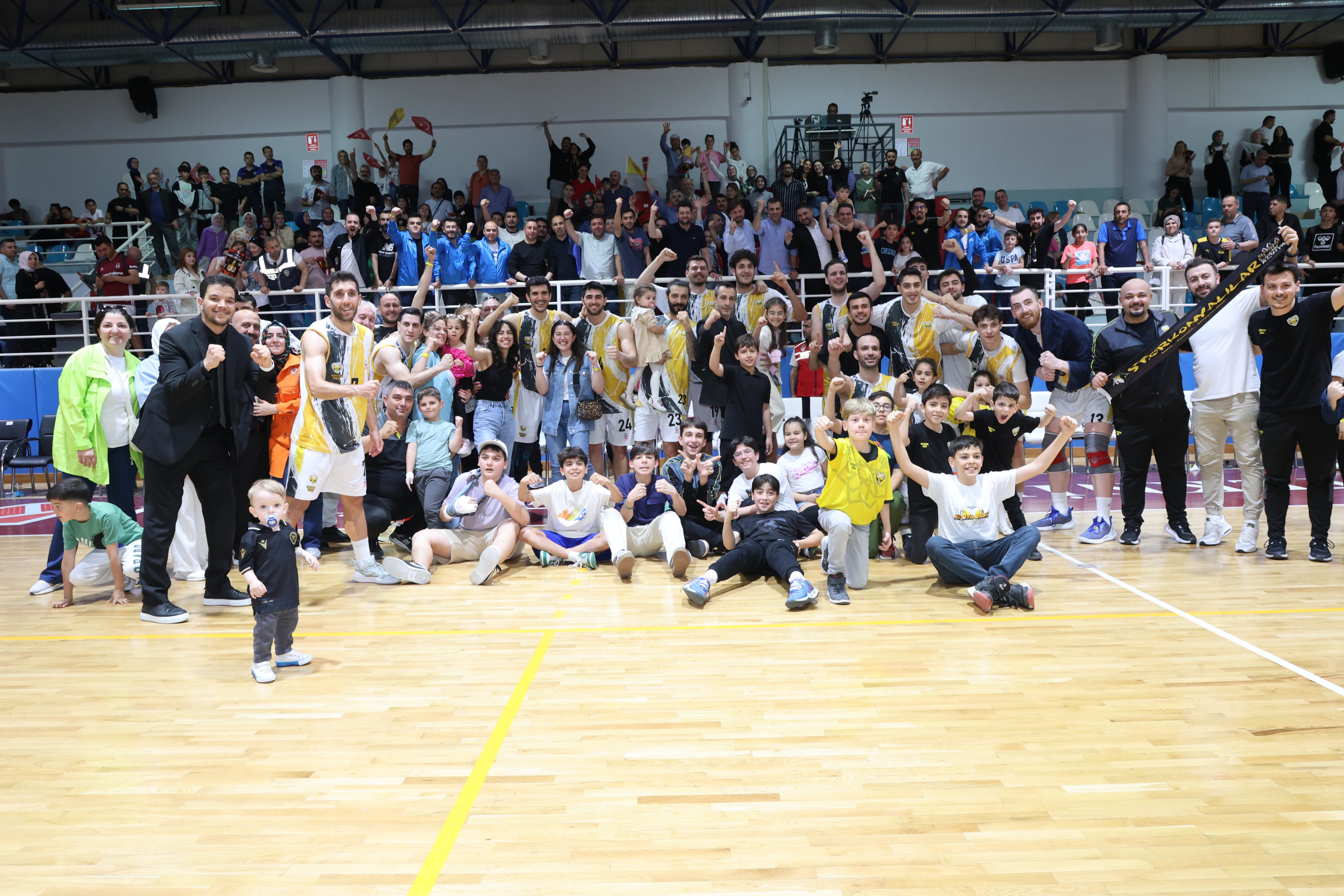 Basketbolda adım adım finale