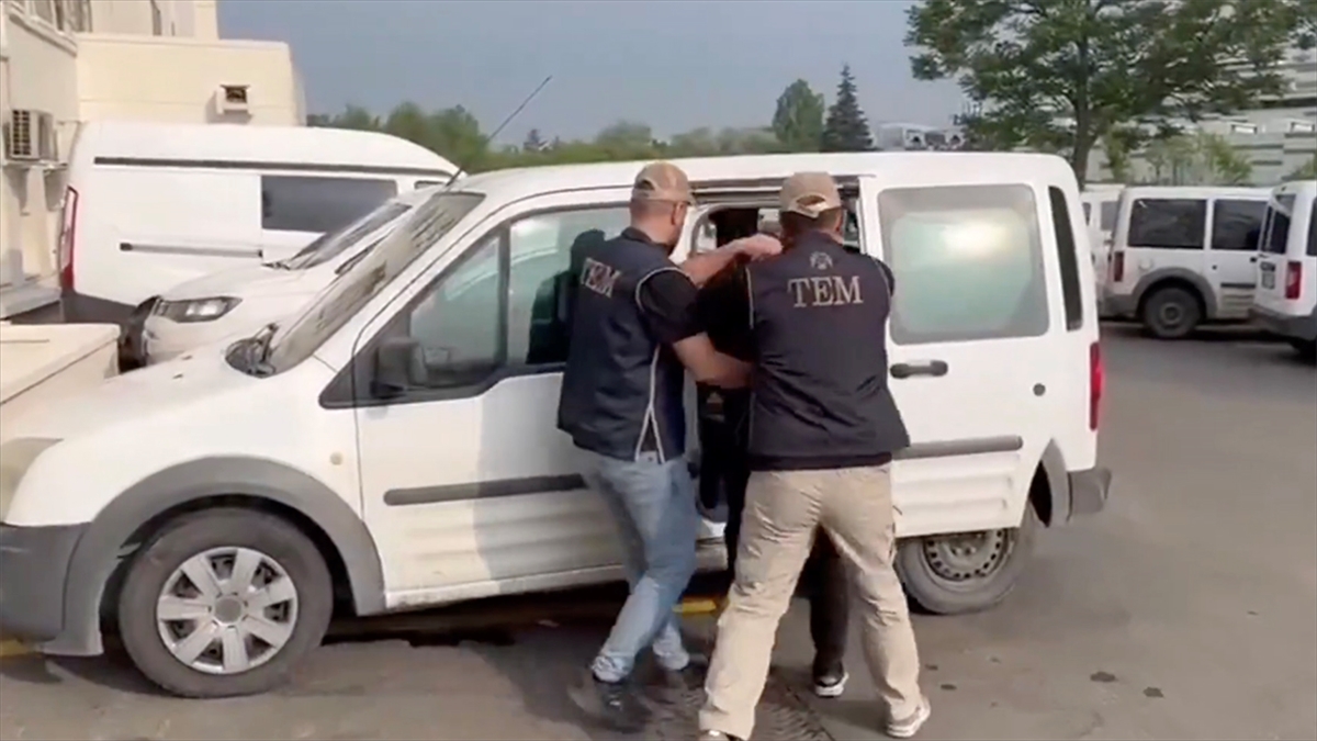 FETÖ'cüler 'Kıskaç'ta !