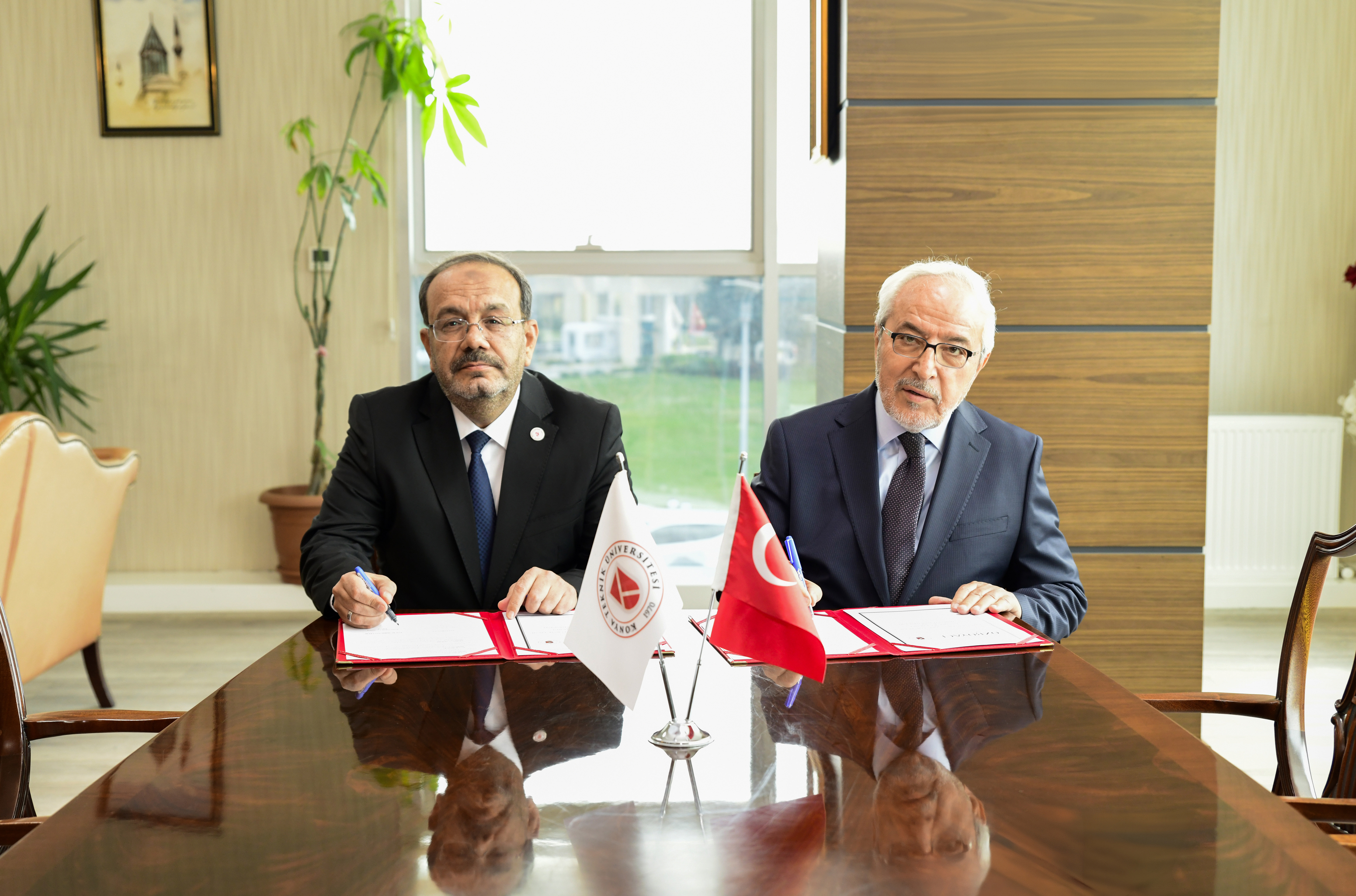 KTÜN'de Takı Tasarım Atölyesi açıldı