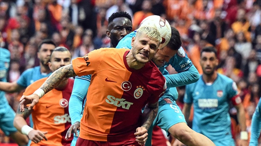 Galatasaray, şampiyonluğa yaklaşıyor