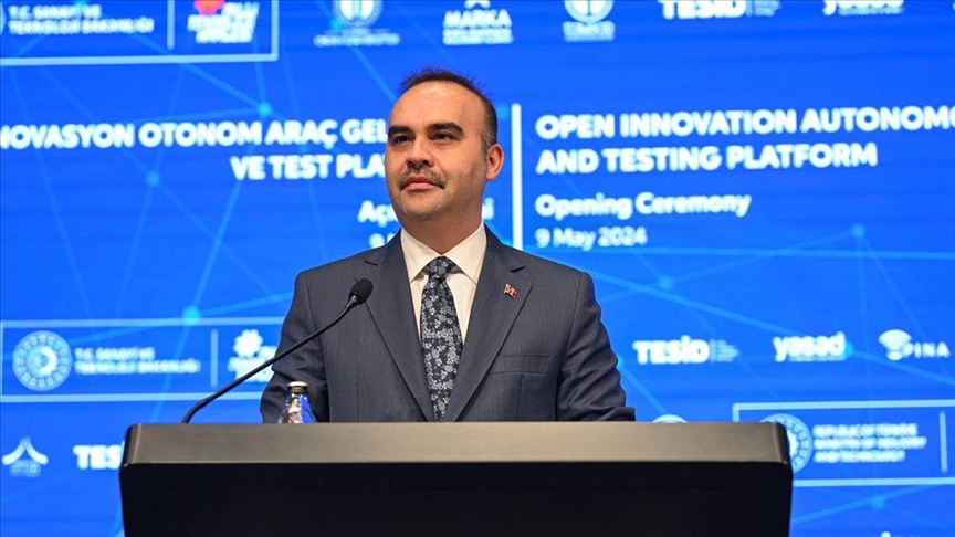 Bakan Kacır: Hibrit araçlarının sayısını yükseltmeyi hedefliyoruz