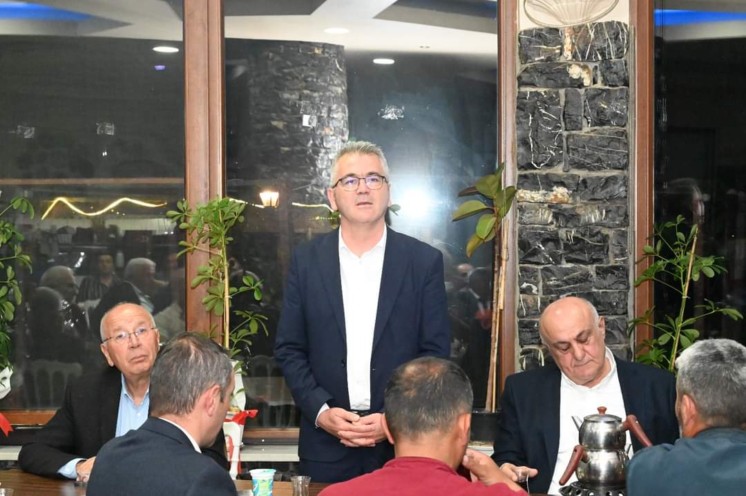 Ustaoğlu ve Erkoyuncu muhtarlarla buluştu